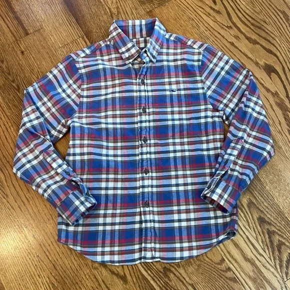 Boy’s Vineyard Vines Button Up/Button Down Whale Shirt. Size 7. Like New. - Picture 2 of 10